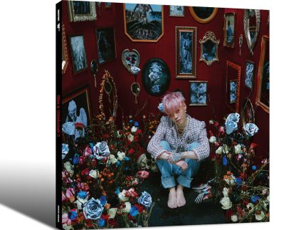 BLOO 1ST FULL ALBUM - BLOO IN WONDERLAND 2