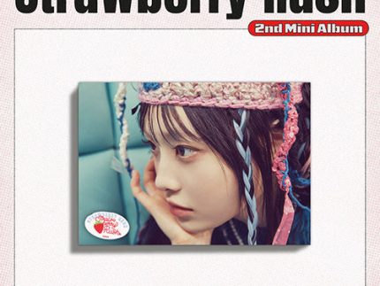 CHUU 2ND MINI ALBUM - STRAWBERRY RUSH (STAYG ALBUM VER.)