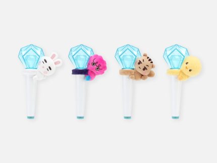 SHINEE WORLD VII [ESSAY] OFFICIAL MD - 15. FANLIGHT DECO DOLL